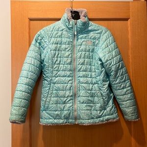 Northface kids reversible water repellent jacket size large(14/16)